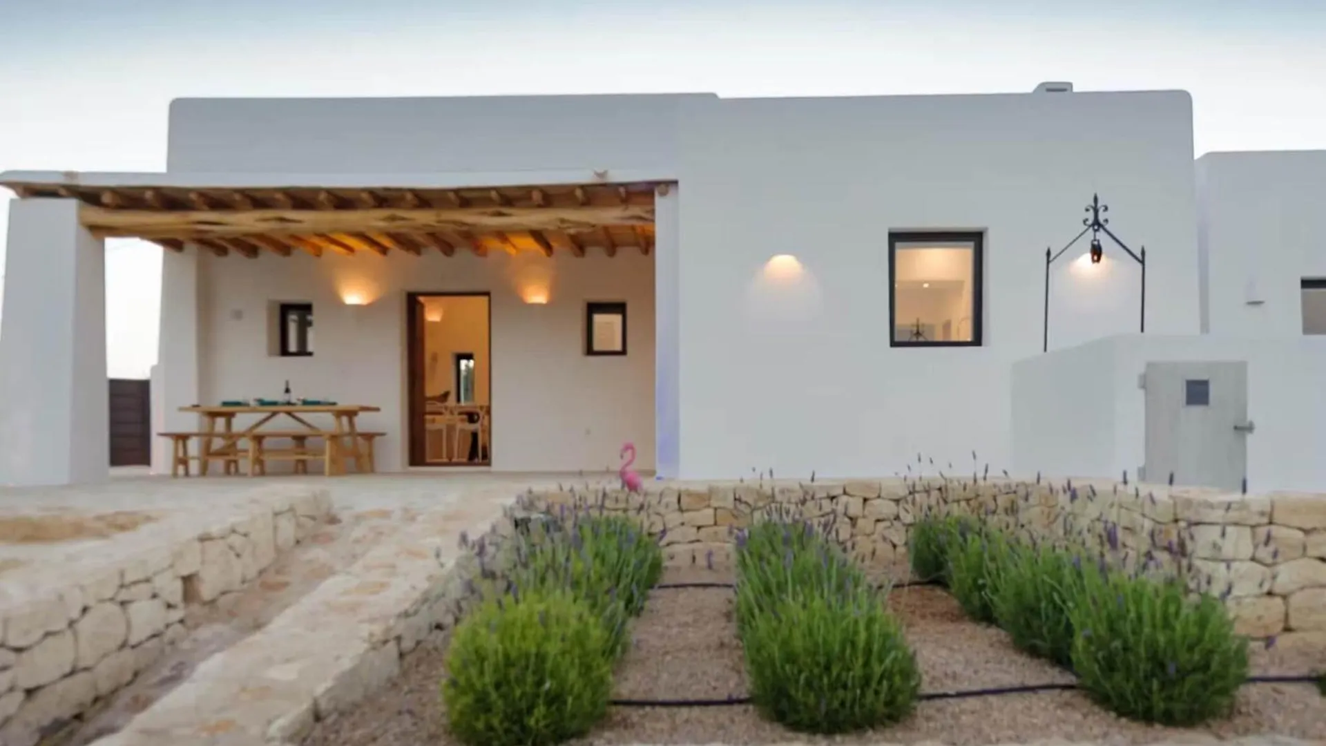 Charming Villa In The Heart Of San Rafael Santa Gertrudis