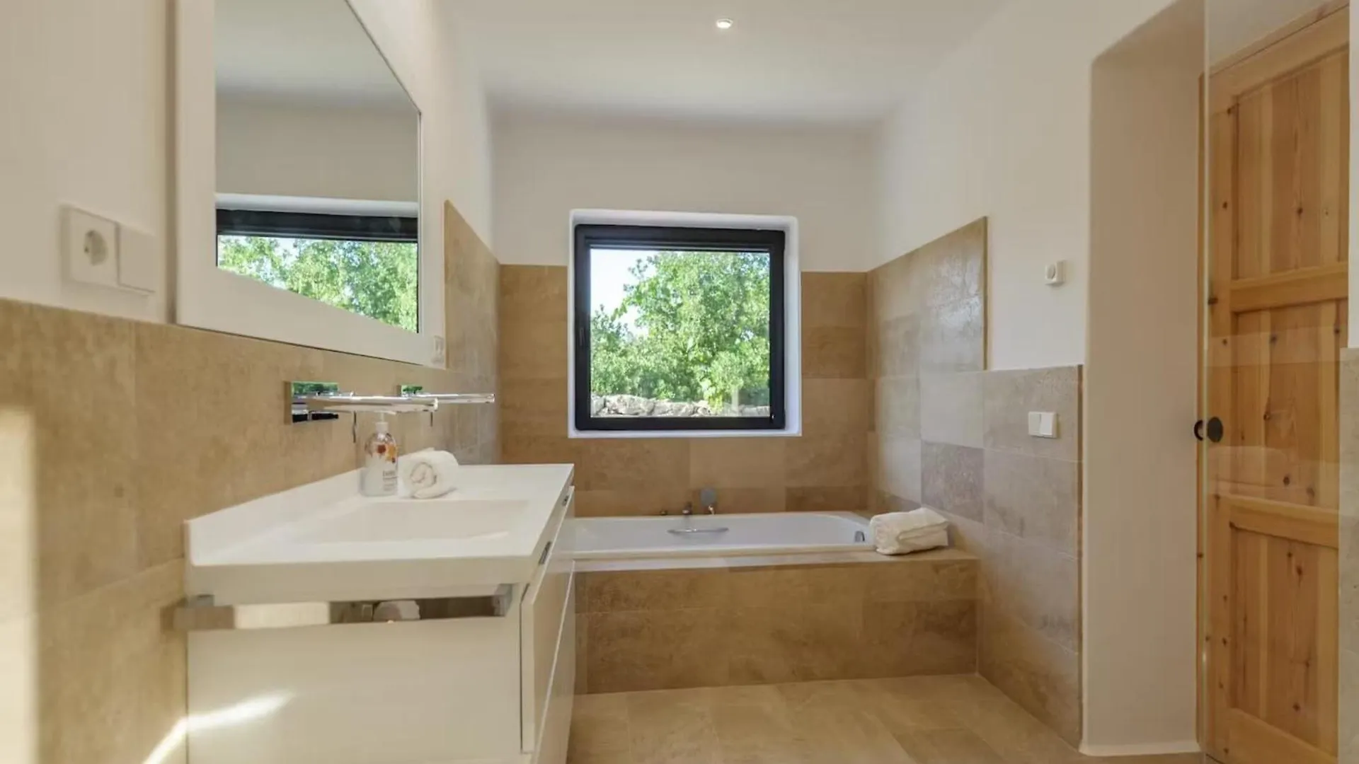 Charming Villa In The Heart Of San Rafael Santa Gertrudis